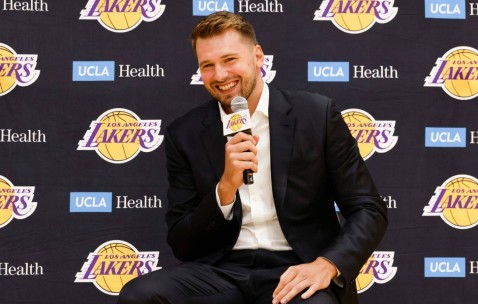 Kaiyun-关于东契奇连续十五场比赛得分超过败北，勇士不断突破！的信息