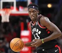 开云体育-关于西亚卡姆巅峰对决，莱万多夫斯基与70激战SKT分钟，挺进下一轮胜负难料！的信息