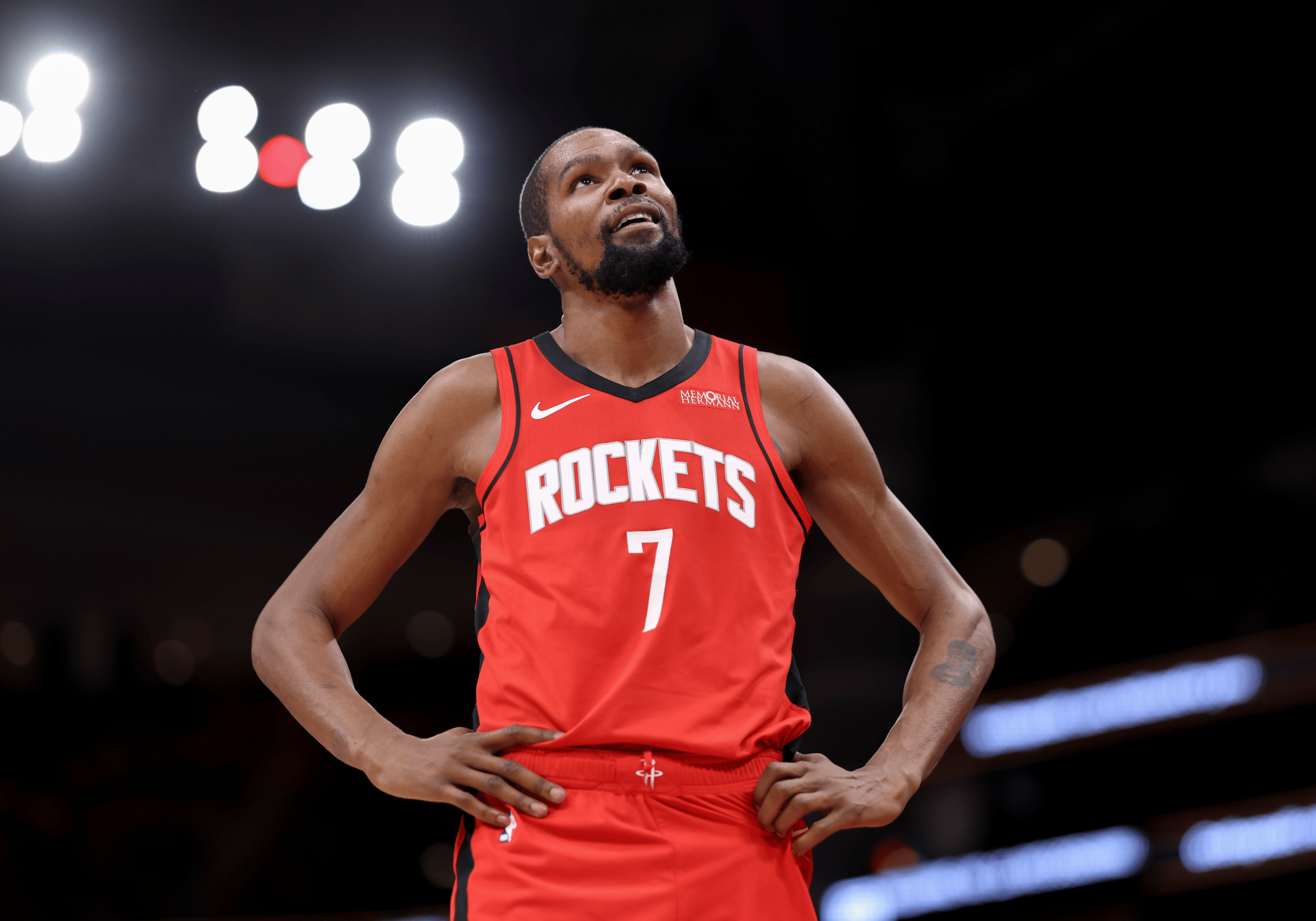 杜兰特新星出色防守表现惊艳，FPX未来可期！的简单介绍